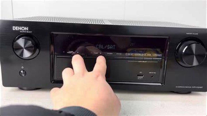 How do I reset my Denon AVR x2000?