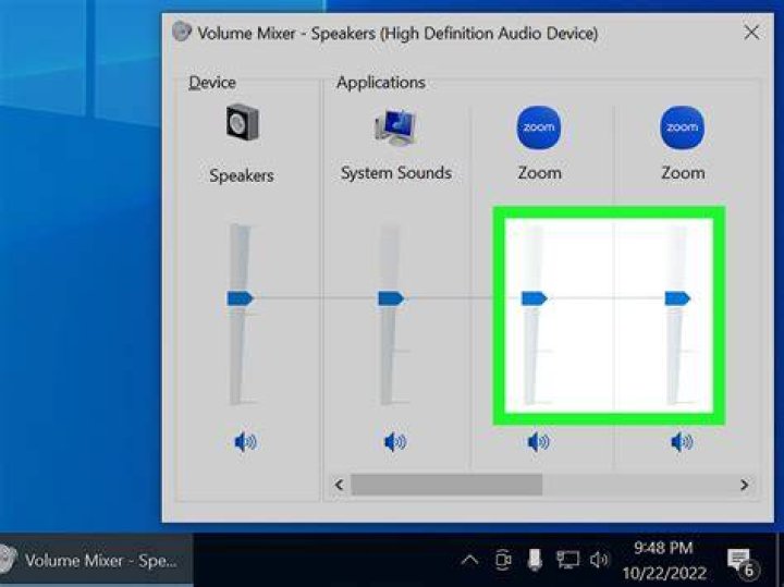 How do I set auto volume?