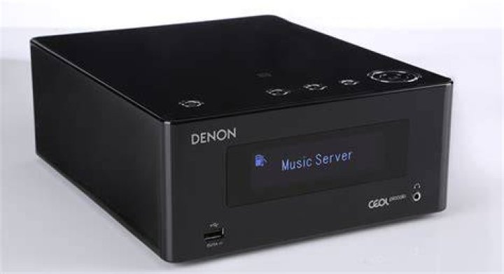How is the Denon Ceol Piccolo set up?