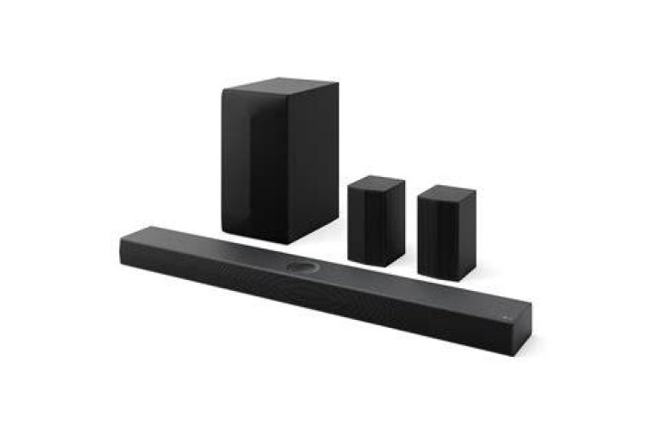 How many speakers does the LG soundbar have?