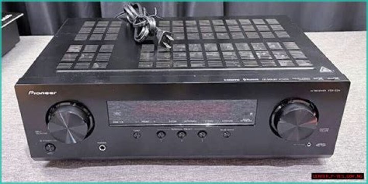 What kind of HDMI does the pioneer vsx-70 use?