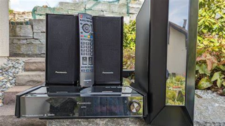What kind of TV does Panasonic home theater use?