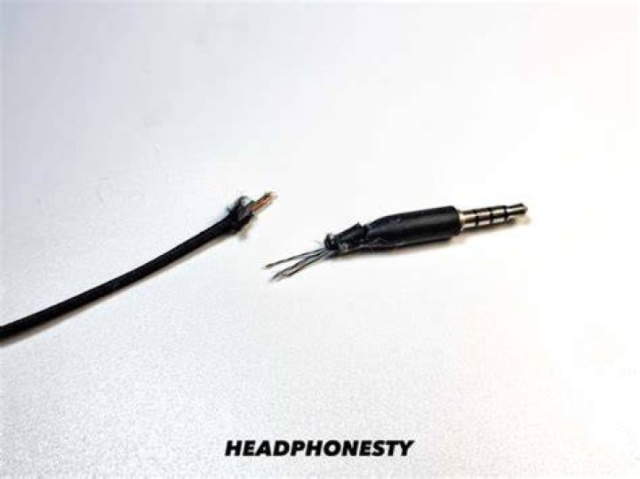 Why do I hear something in my headphones?
